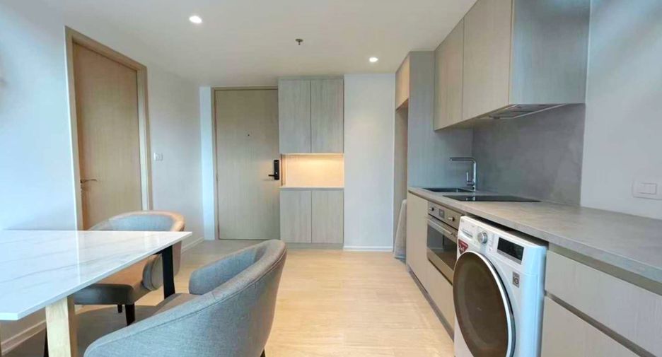 For rent 1 bed condo in Sathon, Bangkok