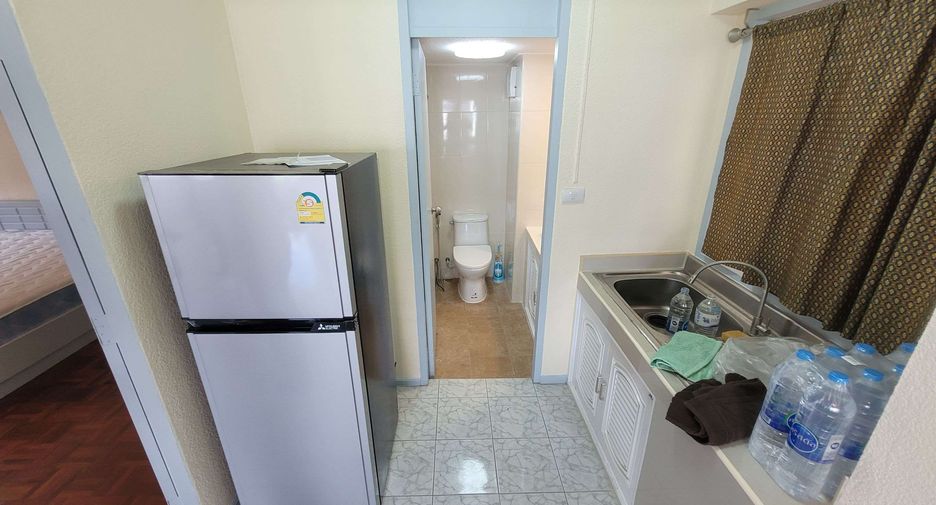 Condo en alquiler de 1 habitaciones en Watthana, Bangkok