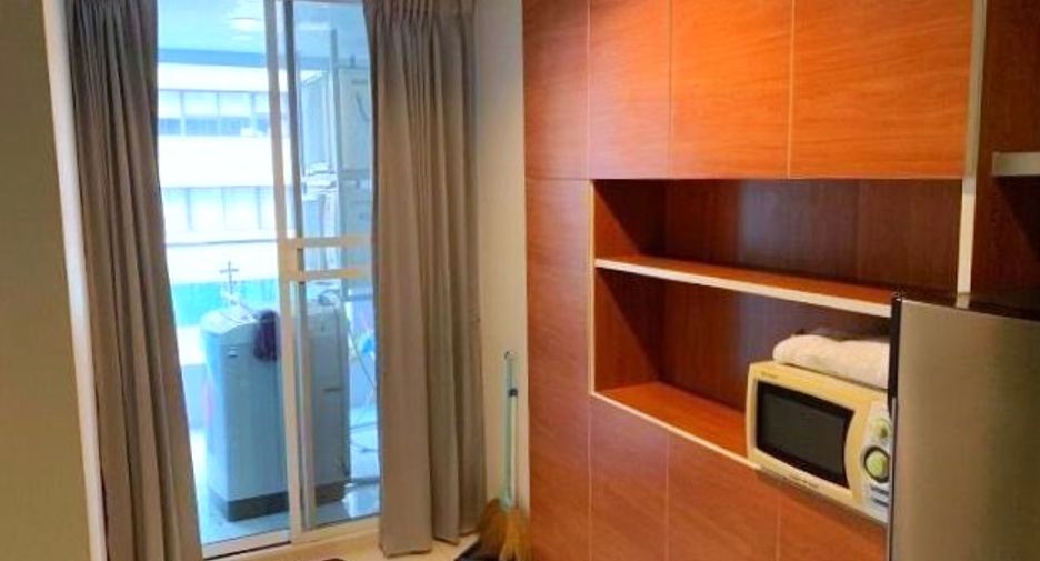 Condo en alquiler de 2 habitaciones en Watthana, Bangkok