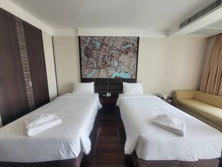 For rent studio condo in Khlong Toei, Bangkok