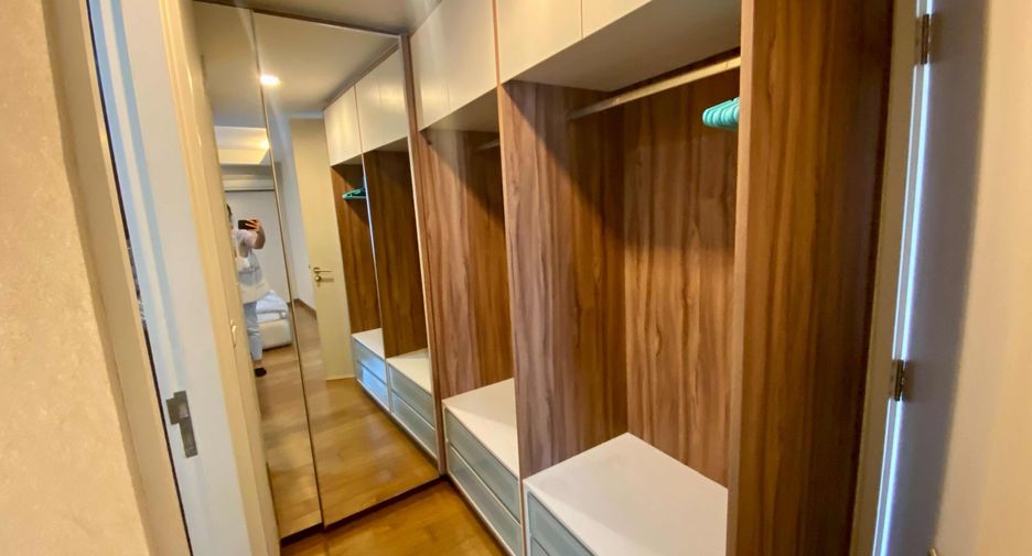 For rent and for sale 1 bed condo in Watthana, Bangkok