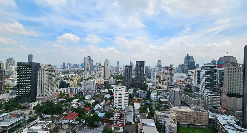 出租 和 出售 1 卧室 公寓 在 Khlong Toei, 曼谷