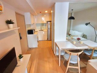 Condo en alquiler de 1 habitaciones en Khlong Toei, Bangkok