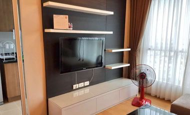 For rent 2 bedrooms condo in Khlong San, Bangkok