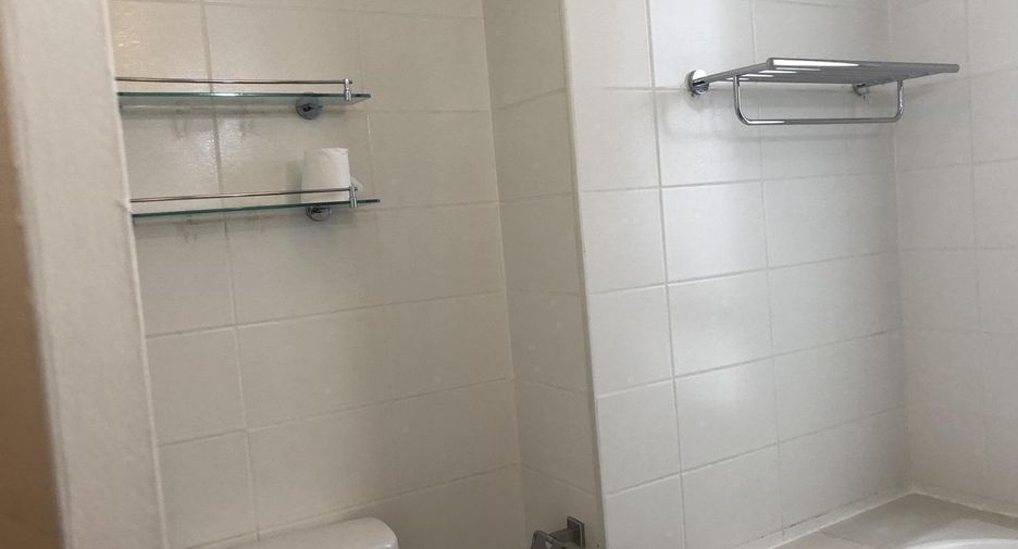 For rent and for sale 2 bedrooms condo in Khlong Toei, Bangkok