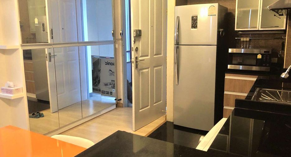 Condo en alquiler y en venta de 2 habitaciones en Khlong Toei, Bangkok