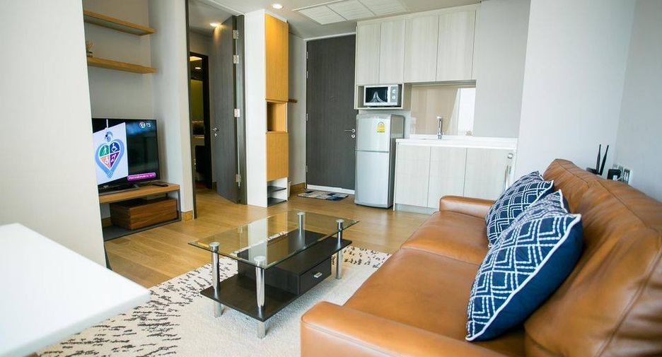 Condo en alquiler de 1 habitaciones en Khlong Toei, Bangkok
