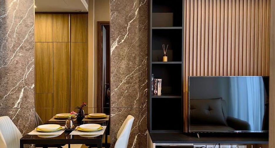For rent 1 bed condo in Khlong Toei, Bangkok