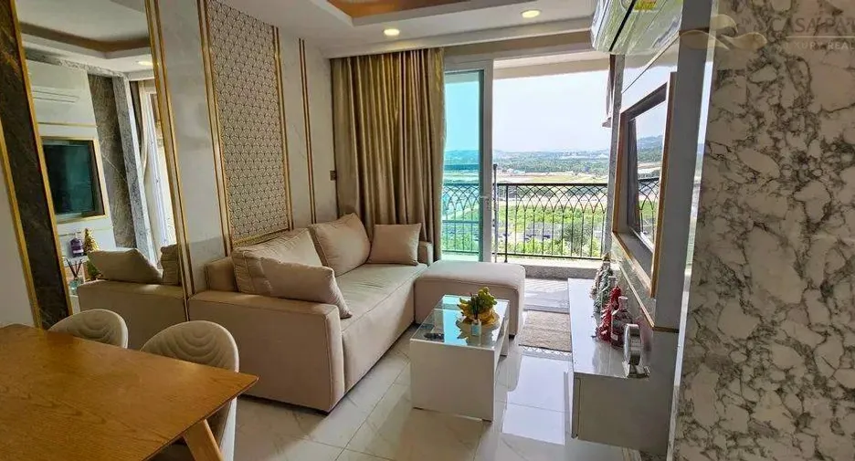 À vendre 2 chambres condo à Jomtien, Pattaya