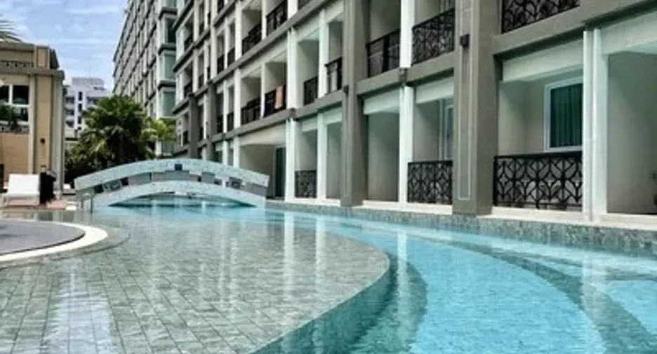 À vendre 2 chambres condo à Jomtien, Pattaya