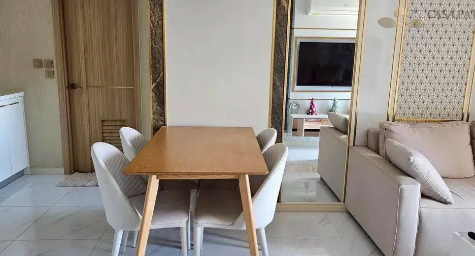 À vendre 2 chambres condo à Jomtien, Pattaya
