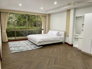 For rent 4 bedrooms condo in Bang Lamung, Chonburi