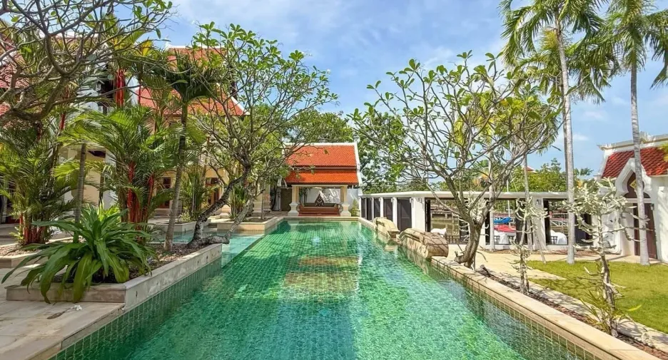 Villa en venta de 5 habitaciones en Na Jomtien, Pattaya