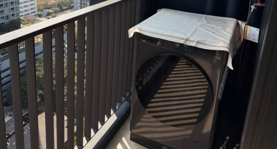 For rent 1 bed condo in Phra Khanong, Bangkok