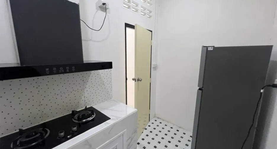 Reihenhaus zum Kauf mit 3 Zimmer in Bang Lamung, Chonburi