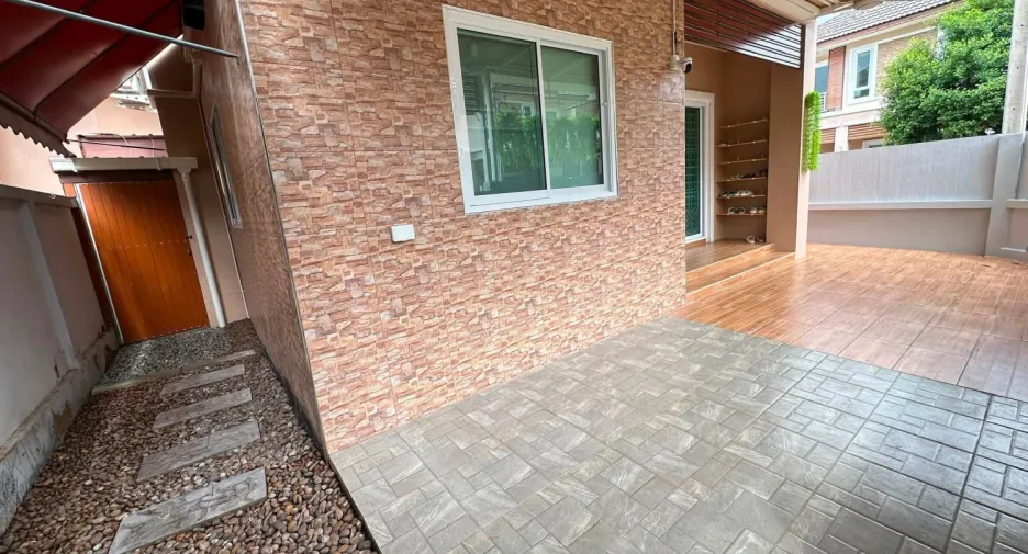 For sale 3 bedrooms house in Bang Lamung, Chonburi