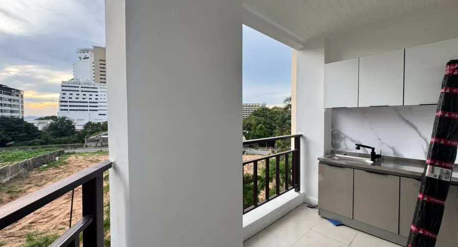 À vendre studio condo à Bang Lamung, Chonburi