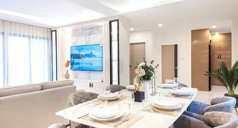 Villa zum Kauf mit 5 Zimmer in Jomtien, Pattaya