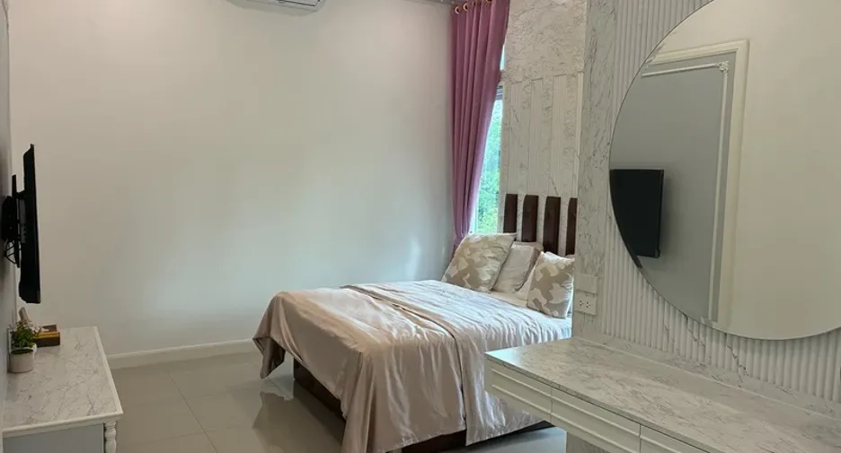 Villa en venta de 4 habitaciones en Huay Yai, Pattaya