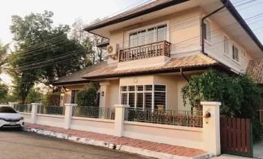 À louer 3 chambres maison à Mueang Chiang Mai, Chiang Mai