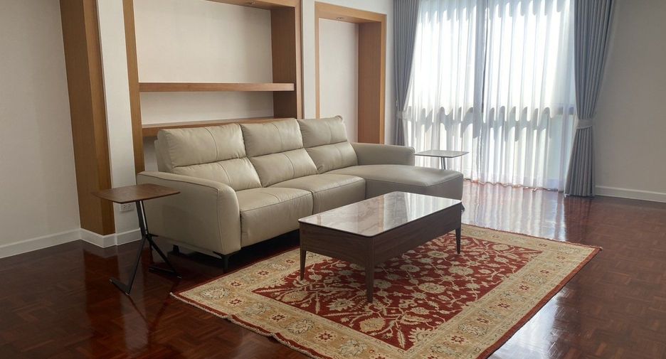 Apartment zur Miete mit 3 Zimmer in Watthana, Bangkok