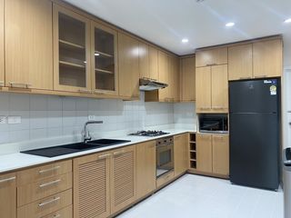 Apartment zur Miete mit 3 Zimmer in Watthana, Bangkok