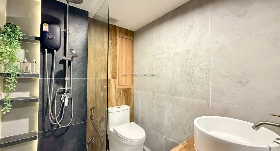 For rent 2 bedrooms condo in Bang Lamung, Chonburi