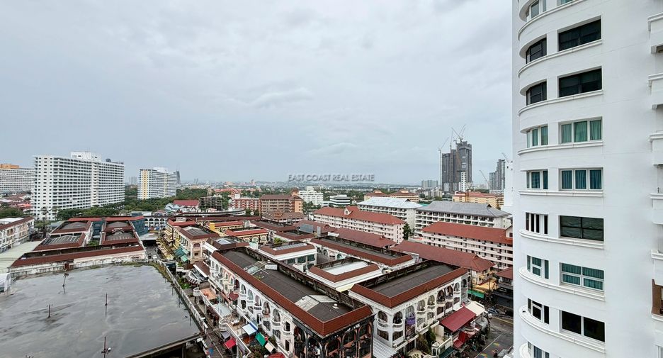 For rent 2 bedrooms condo in Bang Lamung, Chonburi