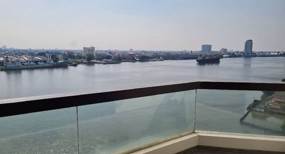 For rent 3 bedrooms condo in Rat Burana, Bangkok