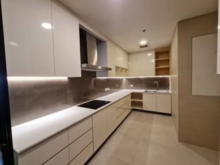 For rent 3 bedrooms condo in Rat Burana, Bangkok