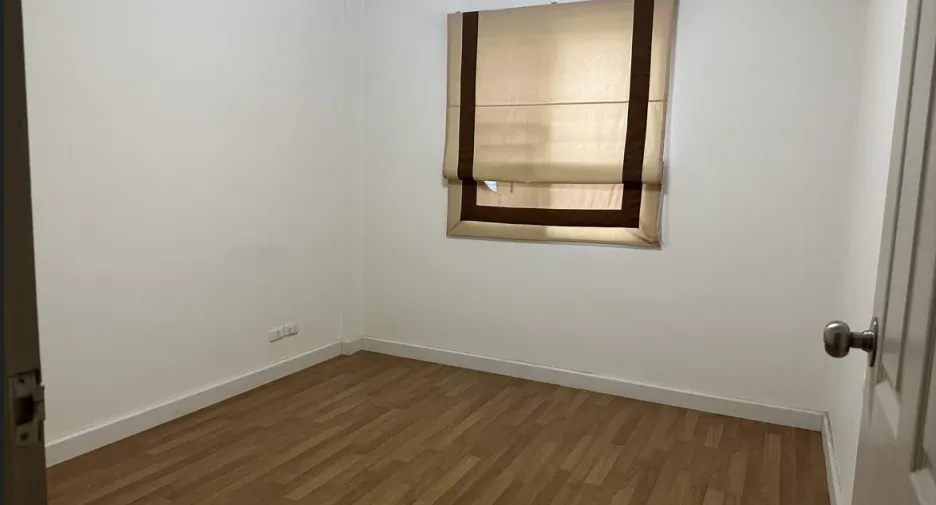 For sale そして for rent 3 ベッドルーム townhouse in Mueang Samut Sakhon, Samut Sakhon