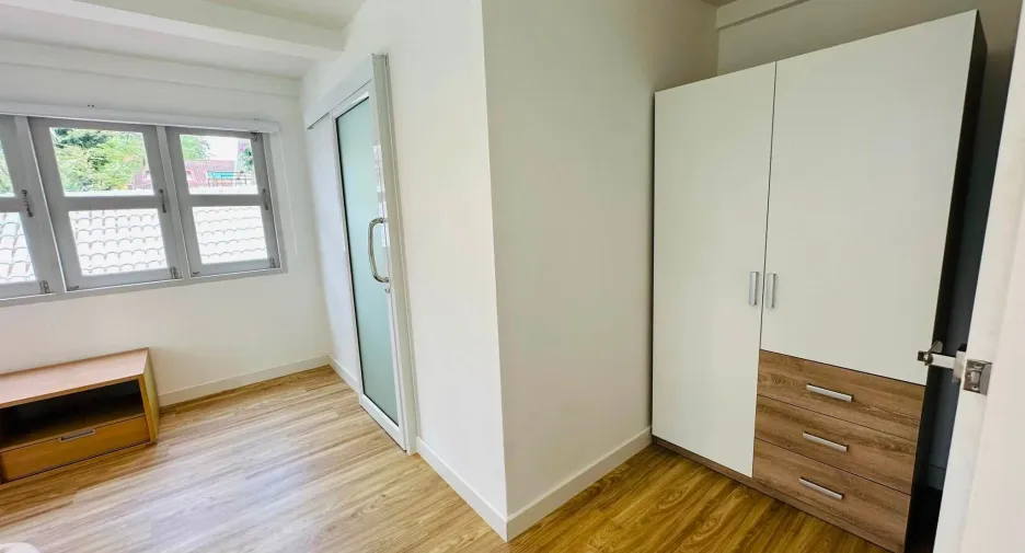Haus zur Miete mit 2 Zimmer in Mueang Nonthaburi, Nonthaburi