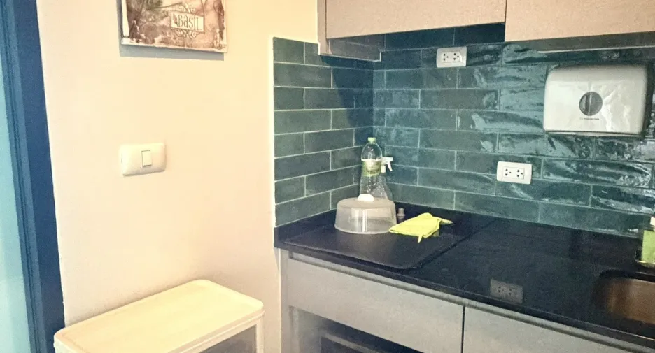 For rent 1 bed condo in Wang Thonglang, Bangkok
