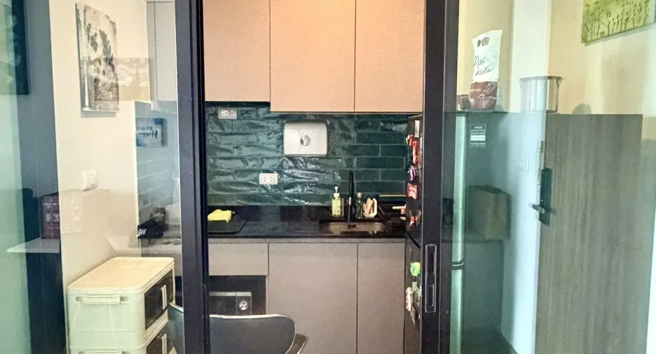 For rent 1 bed condo in Wang Thonglang, Bangkok