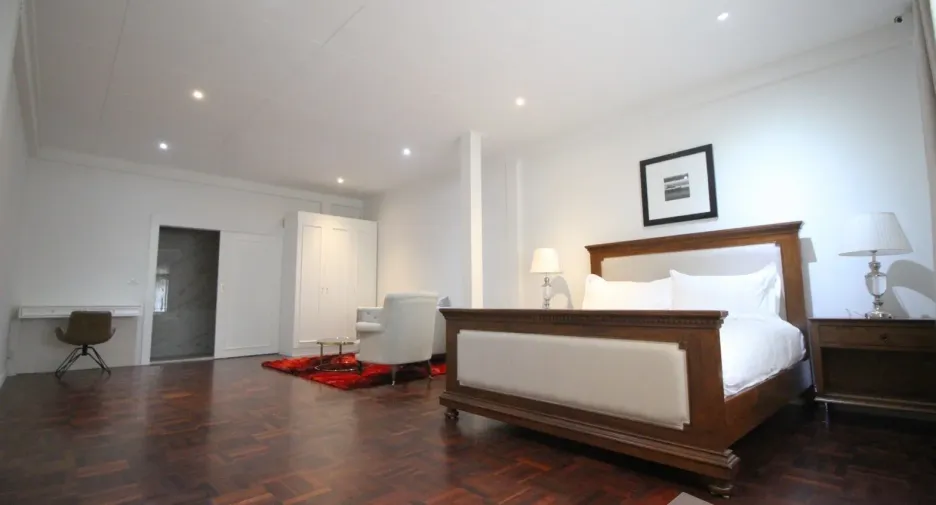 For rent 8 bedrooms house in Lat Phrao, Bangkok