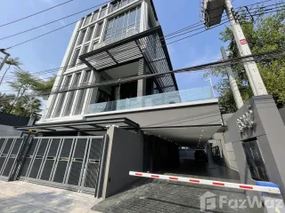 Reihenhaus zur Miete mit 3 Zimmer in Watthana, Bangkok