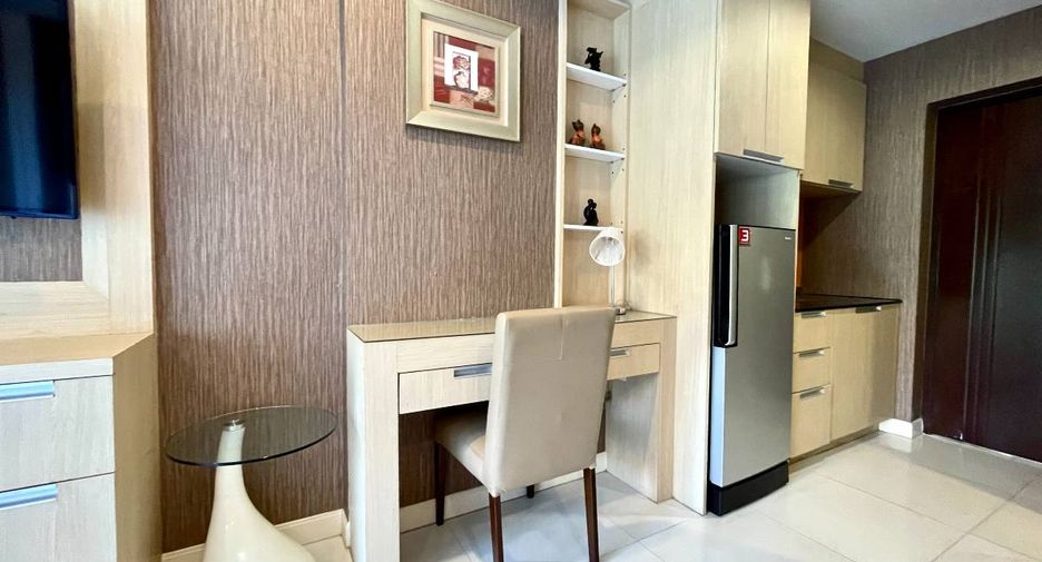 À vendre studio condo à Bang Lamung, Chonburi