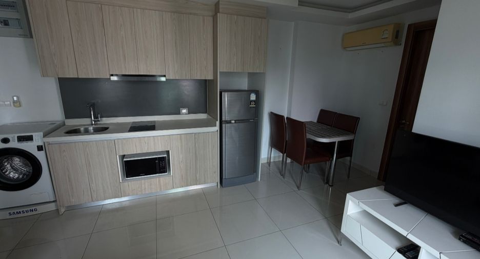 For sale 2 bedrooms condo in Bang Lamung, Chonburi