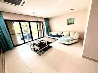 Casa adosada en alquiler de 2 habitaciones en Thalang, Phuket