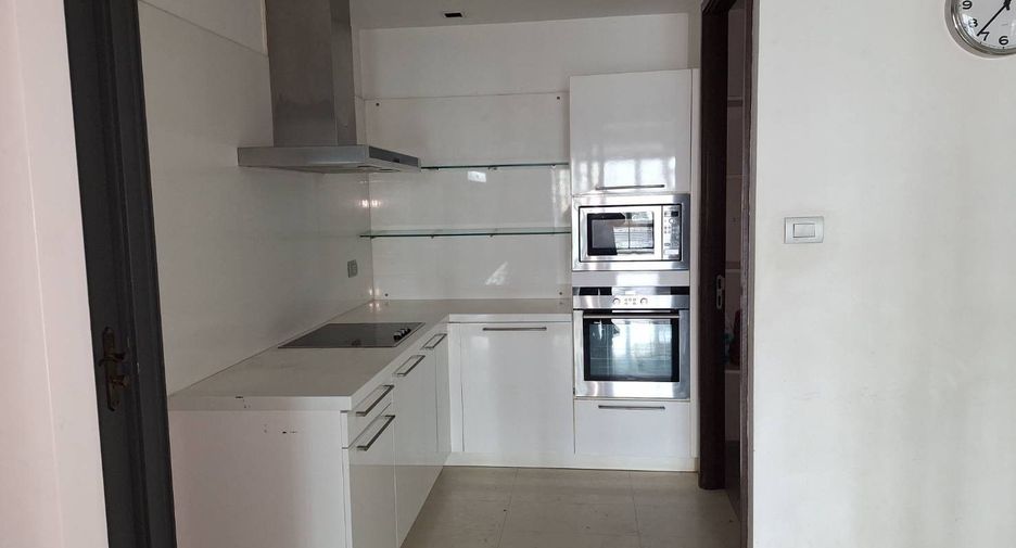 Condo en venta de 4 habitaciones en Khlong Toei, Bangkok