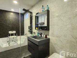 Haus zum Kauf mit 3 Zimmer in Khlong Sam Wa, Bangkok