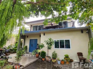 Haus zum Kauf mit 3 Zimmer in Khlong Sam Wa, Bangkok