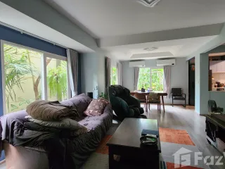 Haus zum Kauf mit 3 Zimmer in Khlong Sam Wa, Bangkok