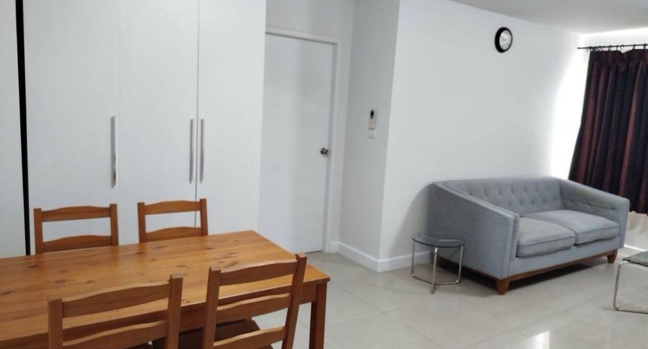 À vendre 1 chambre condo à Yan Nawa, Bangkok