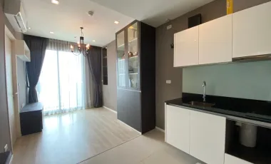 For rent 1 bed condo in Huai Khwang, Bangkok