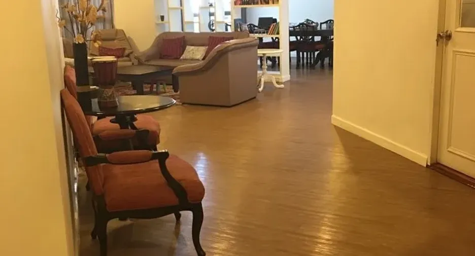 For rent 4 bedrooms condo in Watthana, Bangkok