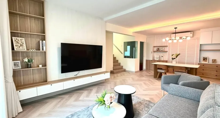For rent 4 bedrooms house in Bang Phli, Samut Prakan