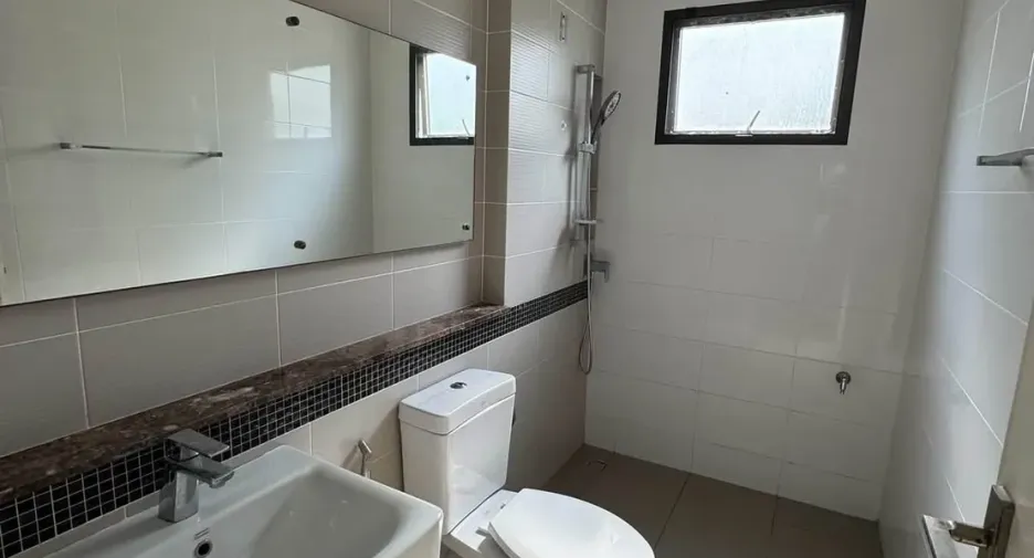 For rent 3 ベッドルーム house in Prawet, Bangkok