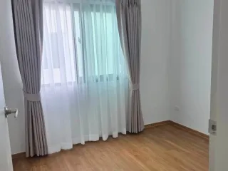 For rent 3 bedrooms townhouse in Bang Phli, Samut Prakan