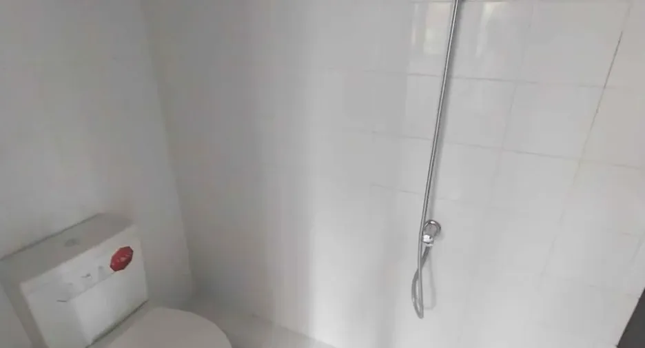 Oficina en alquiler de 3 habitaciones en Watthana, Bangkok